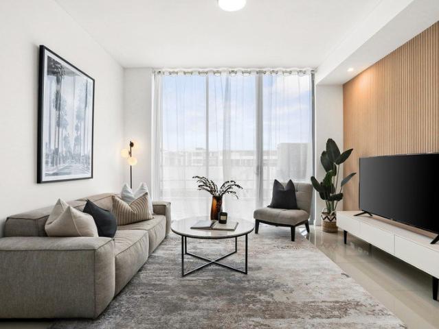 North Facing Split Level Apartment with Multipurpose Room