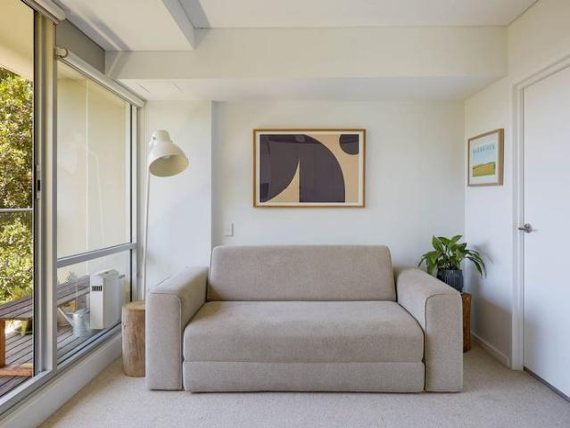North facing style in ‘Hart on Cooper’