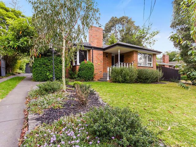 North Facing Superb Family Home