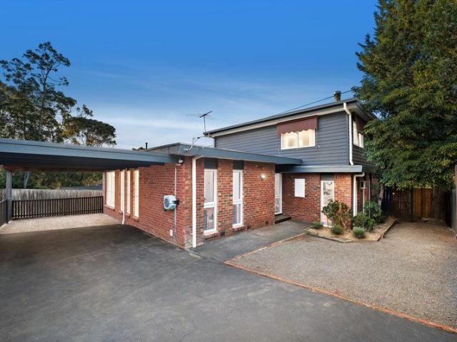 North Facing Poolside Living with Family Appeal