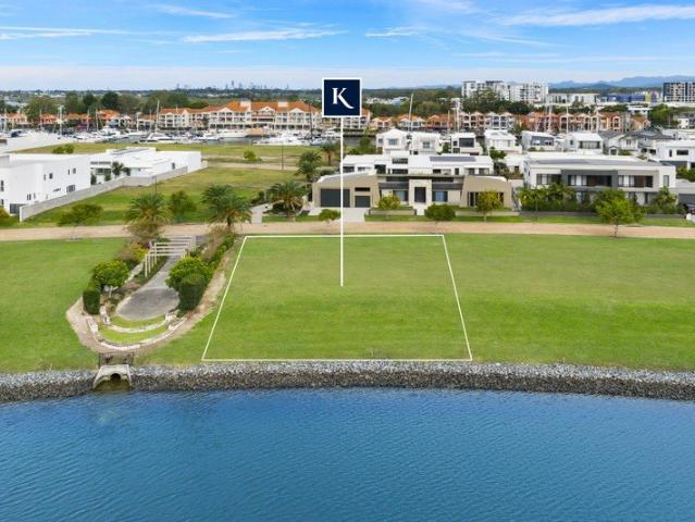 North Facing Waterfront Land in Prestigious Sanctuary Cove