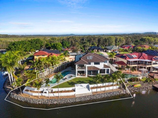 North Facing Waterfront Luxury Family Lakefront Lifestyle Appeal Palatial Proportions Monterey Keys Executive Residence
