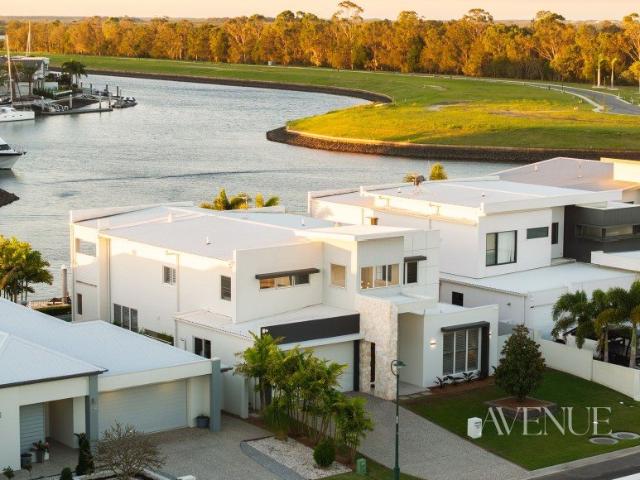 NORTH FACING WATERFRONT STUNNER | 15 METER QUAY LINE | CALYPSO BAY LIFESTYLE | CONSIDERING ALL SERIOUS OFFERS