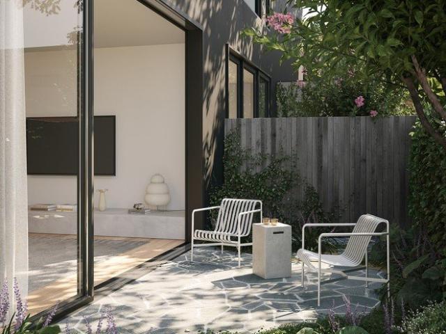 North Facing with Large Living Room Opening to a Private Garden