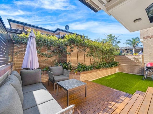 North Facing Townhouse, Rare Triple Garage