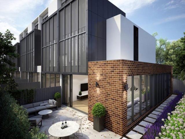 North Facing Three Bedroom Townhome with Courtyard