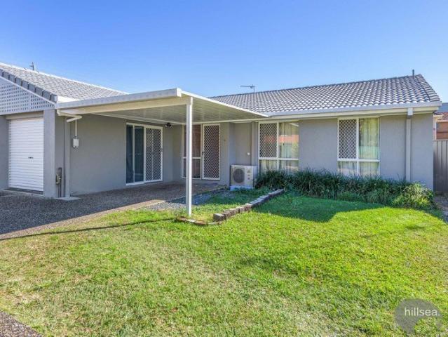 NORTH FACING VILLA IN THE HEART OF RUNAWAY BAY