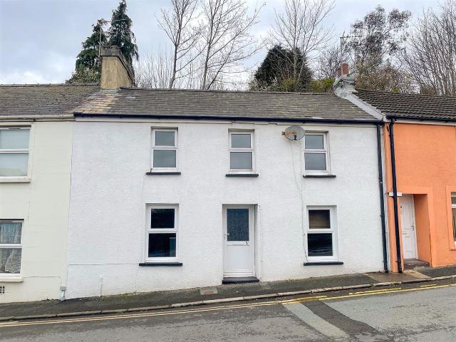 North Gate, Haverfordwest SA61, 2 bed terraced house to rent, £775 pcm | PrimeLocation