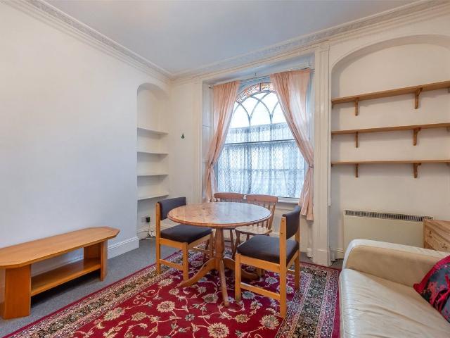 North Gower Street, Euston NW1, 2 bed flat to rent, £2,750 pcm | PrimeLocation