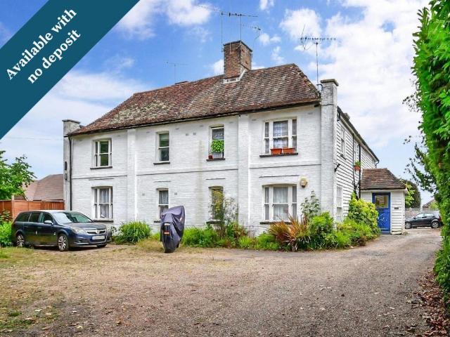 North Grove Road Hawkhurst TN18 2 bed apartment to rent £1,150 pcm £265 pw