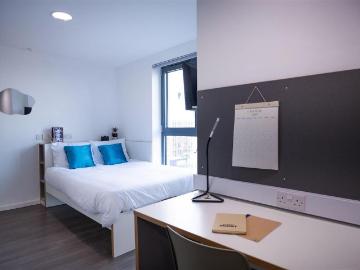 North Hanover Street, Glasgow G4 Studio to rent £1,209 pcm £279 pw