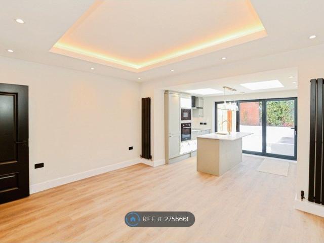 North Hill, London N6, 3 bed end terrace house to rent, £3,450 pcm | PrimeLocation
