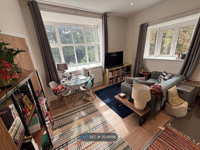 North Hill Road, Leeds LS6, 1 bed flat to rent, £900 pcm | PrimeLocation