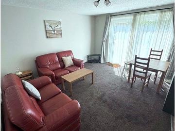North Hillhousefield, Edinburgh EH6, 2 bed flat to rent, £1,375 pcm | PrimeLocation