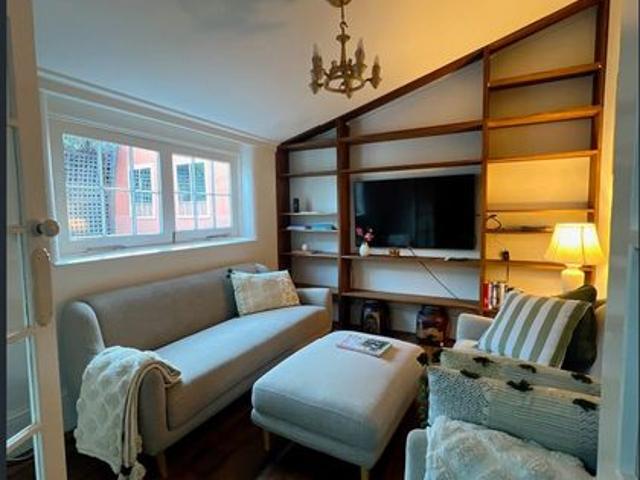 NORTH HOBART FULLY RENOVATED, CHARMING AND SPACIOUS CONVICT COTTAGE, C 1850