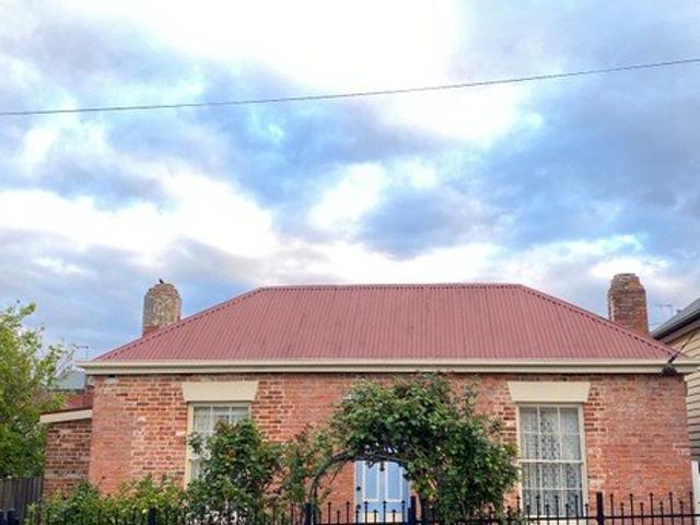 NORTH HOBART FULLY RENOVATED, CHARMING AND SPACIOUS CONVICT COTTAGE, C 1850