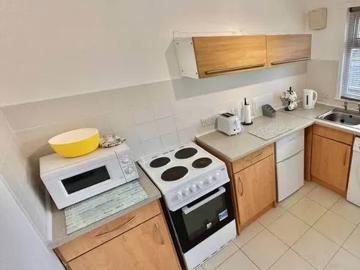 North Lanarkshire, G71 6NT, United Kingdom | 1 bed duplex for rent #164935410 | Rentberry
