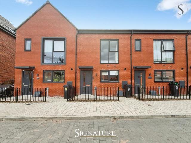 North Lock Road, Leicester, LE3 2 bed terraced house to rent £1,450 pcm £335 pw