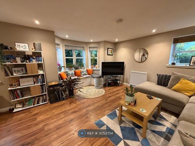 North Meggetland, Edinburgh EH14, 2 bed flat to rent, £1,500 pcm | PrimeLocation