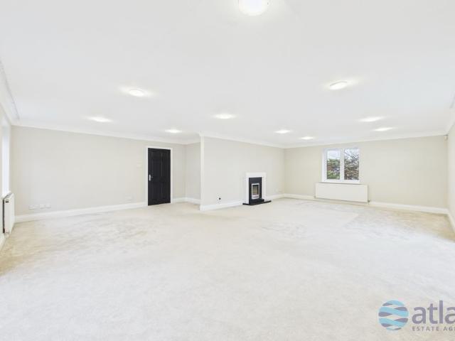 North Mossley Hill Road, Mossley Hill, L18, L4, Chiltern