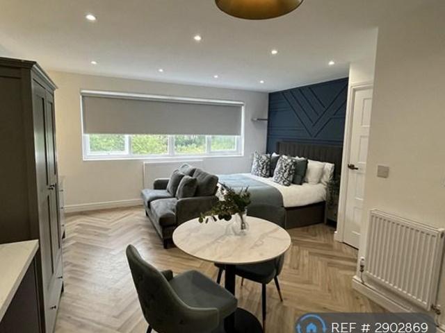 North Ninth Street, Milton Keynes, MK9 Studio to rent £1,200 pcm £277 pw