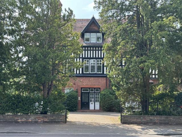 NORTH OXFORD Studio to rent £1,275 pcm £294 pw