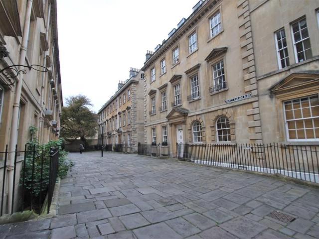 North Parade Buildings, Bath BA1, 1 bed flat to rent, £1,350 pcm | PrimeLocation