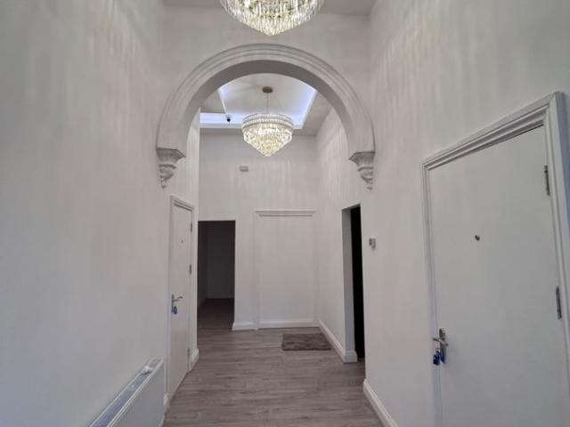 North Park Road, Bradford BD9, 1 bed flat to rent, £750 pcm | PrimeLocation