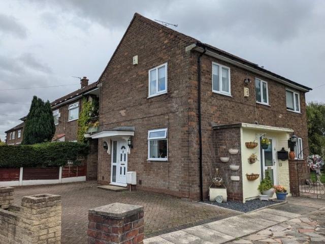 North Park Road, Stockport SK7, 2 bed flat to rent, £1,300 pcm | PrimeLocation