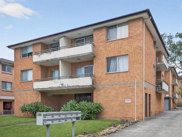North Parramatta, 6/108 O'Connell Street