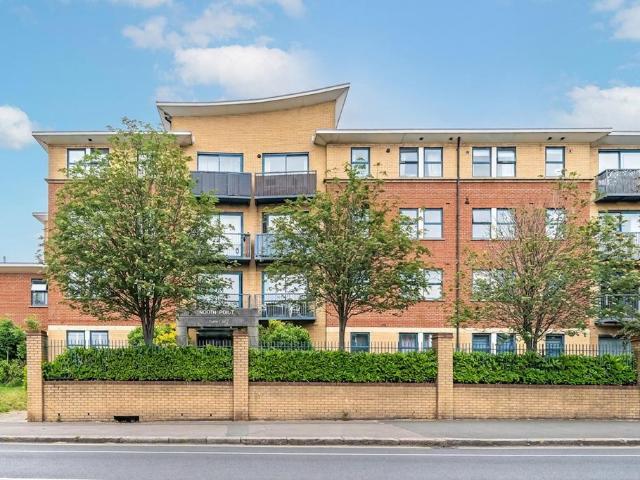 North Point, Tottenham Lane, Crouch. 2 bed flat to rent £2,150 pcm £496 pw