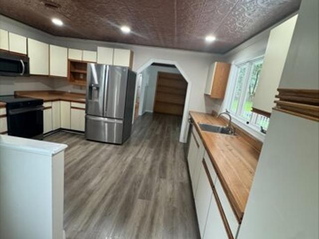 North Rd, Bethel, Home For Sale