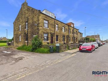 North Road, Bradford BD6, 4 bed end terrace house to rent, £1,095 pcm | PrimeLocation