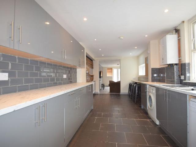 North Road, Cardiff CF10, 7 bed terraced house to rent, £3,430 pcm | PrimeLocation