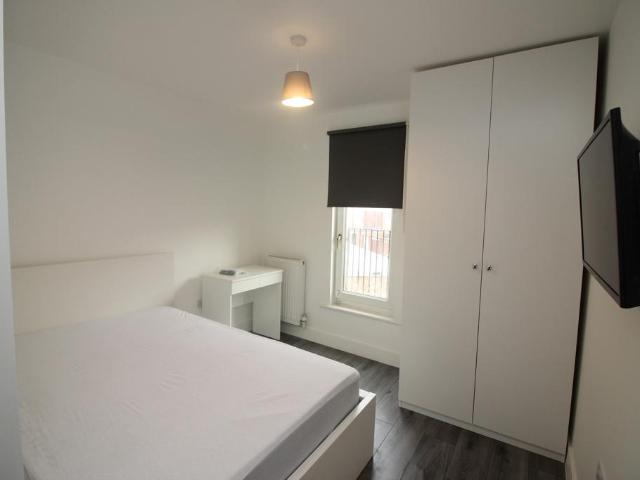 North Road, Darlington, County Durham 1 bed house to rent £450 pcm £104 pw