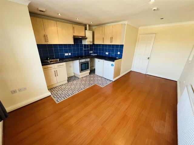 North Road, St. Andrews BS6, 1 bed flat to rent, £1,250 pcm | PrimeLocation