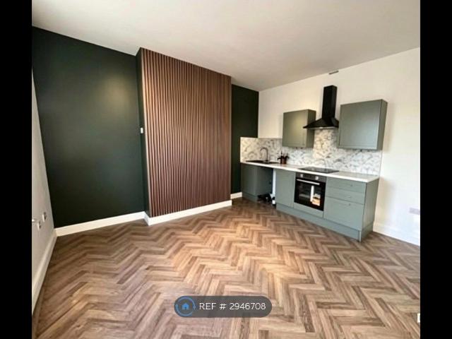 North Road, St. Helens WA10, 2 bed flat to rent, £800 pcm | PrimeLocation