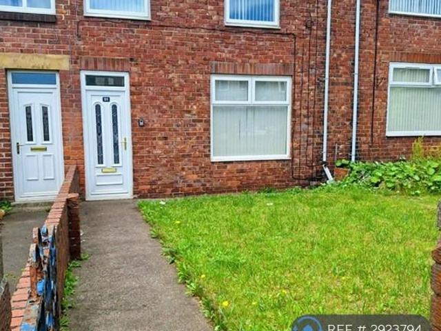 North Seaton Road, Ashington, NE63 3 bed terraced house to rent £750 pcm £173 pw