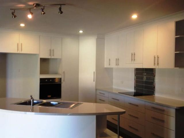 North Shore Living with Space, Style and Convenience