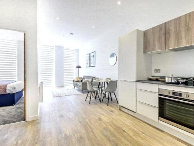 North Star House, North Star Avenue. 1 bed flat to rent £1,040 pcm £240 pw