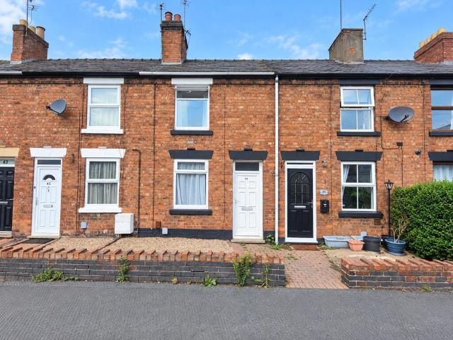 North Street, Cannock, WS11 2 bed terraced house to rent £900 pcm £208 pw