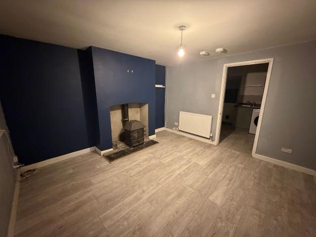 North Street, Crewkerne TA18, 2 bed property to rent, £875 pcm | PrimeLocation
