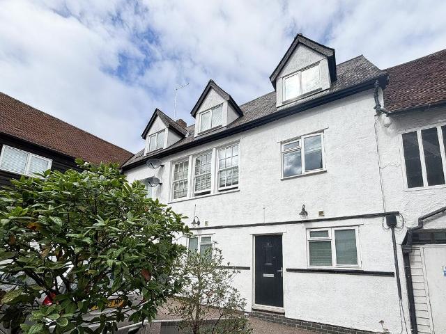 North Street, Bishops Stortford, CM23 1 bed flat to rent £1,050 pcm £242 pw