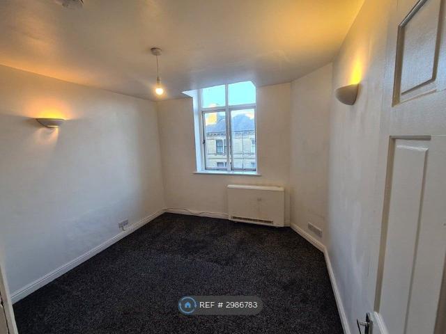North Street, Keighley BD21, 1 bed flat to rent, £485 pcm | PrimeLocation