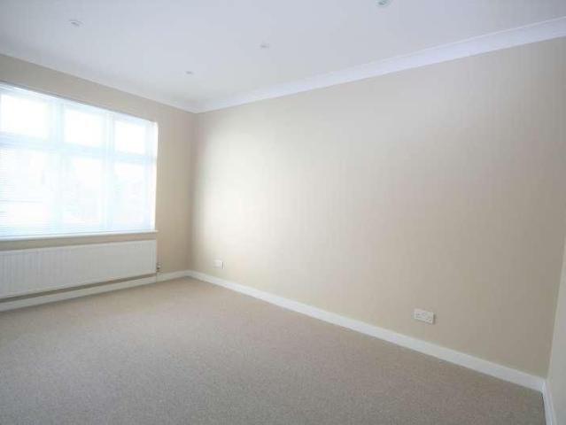 North Street, Hornchurch, RM11