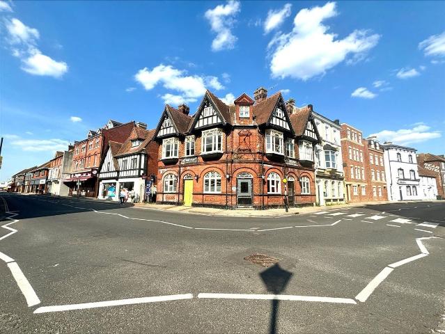North Street, Havant PO9, 1 bed flat to rent, £900 pcm | PrimeLocation