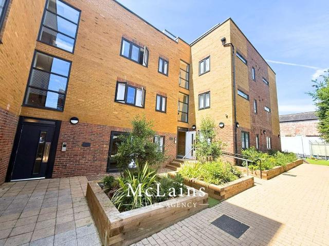 North Street, Luton LU2, 2 bed flat to rent, £1,450 pcm | PrimeLocation