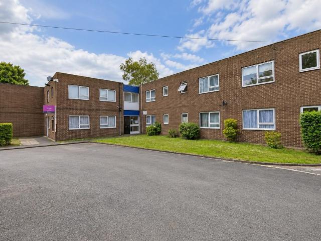 North Street, South Kirkby, Pontefract WF9, Studio to rent, £500 pcm | PrimeLocation