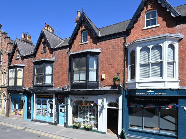 North Street, Ripon HG4, 1 bed flat to rent, £695 pcm | PrimeLocation