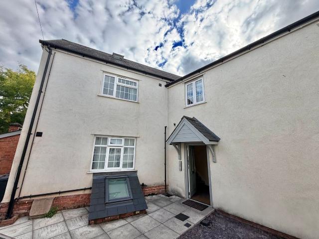 North Street, Wellington TA21, 2 bed flat to rent, £1,125 pcm | PrimeLocation